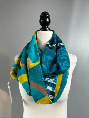 60 inch Reversible Infinity Scarf 010