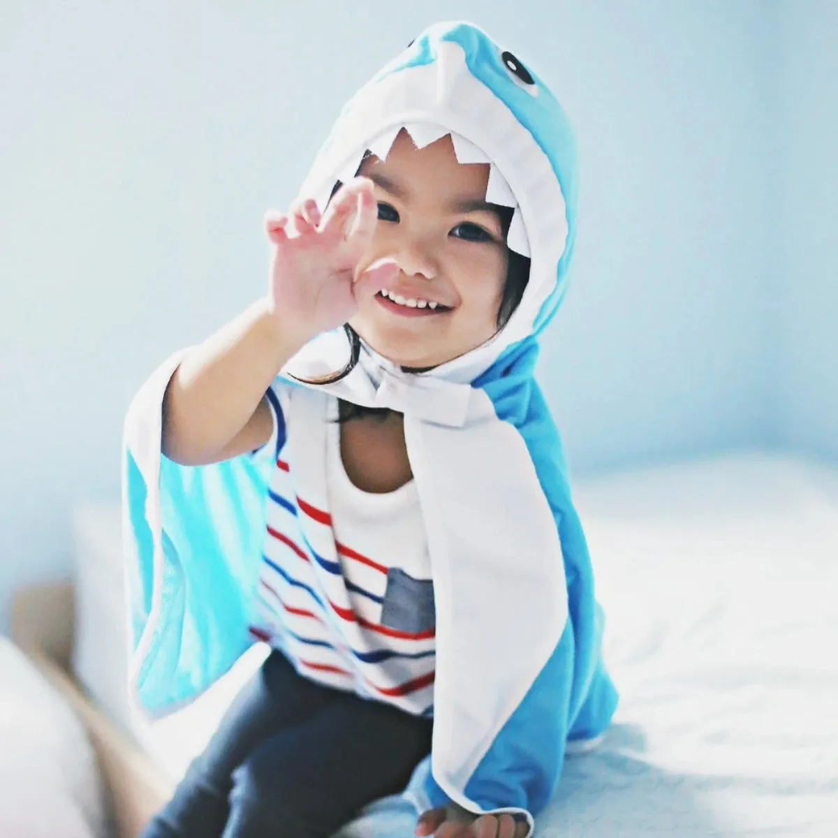 BABY SHARK CAPE TODDLER