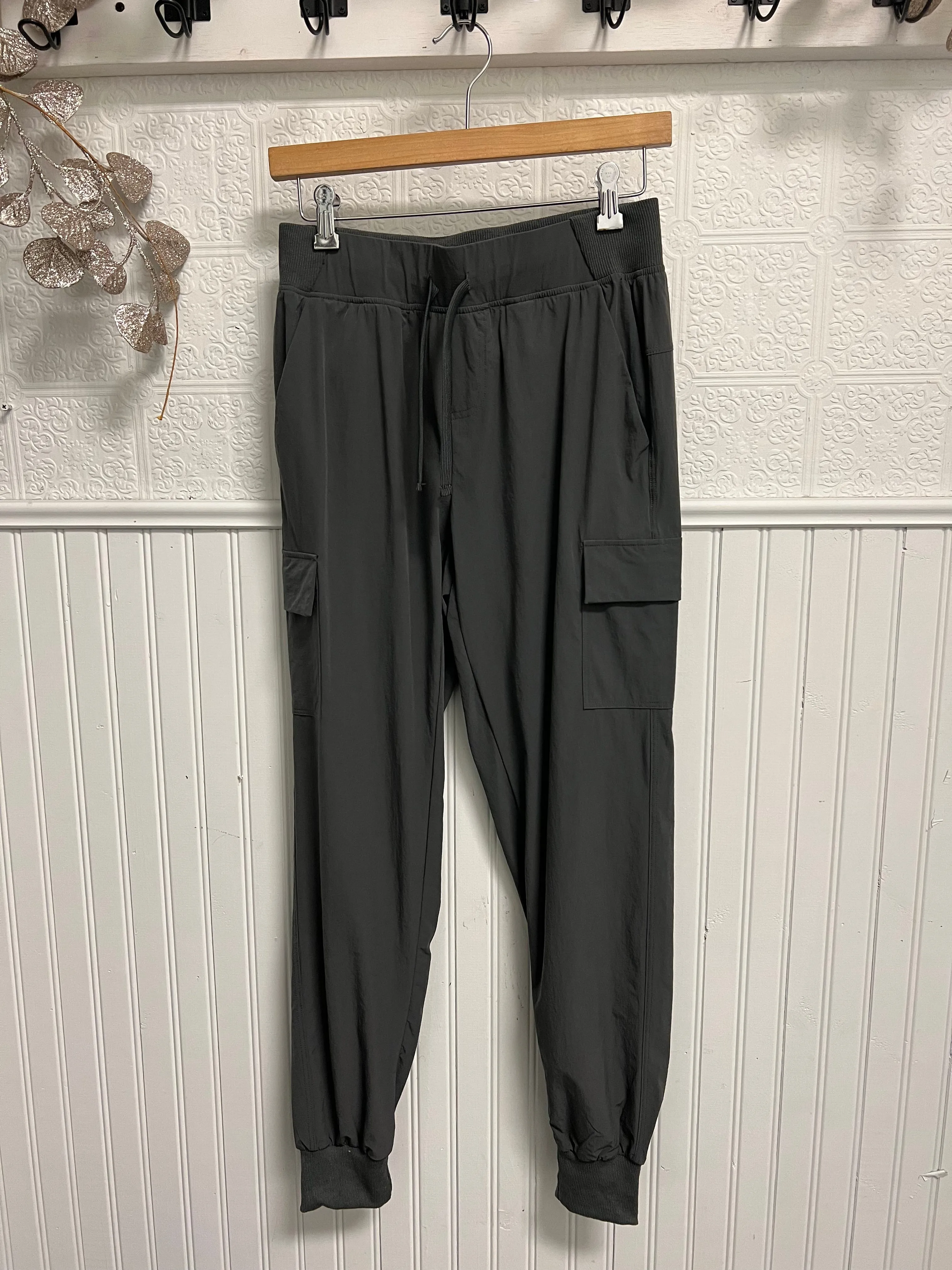 Basic Jogger Pants