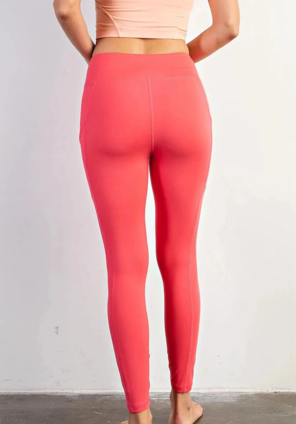 Butter Essential Leggings with Pockets -