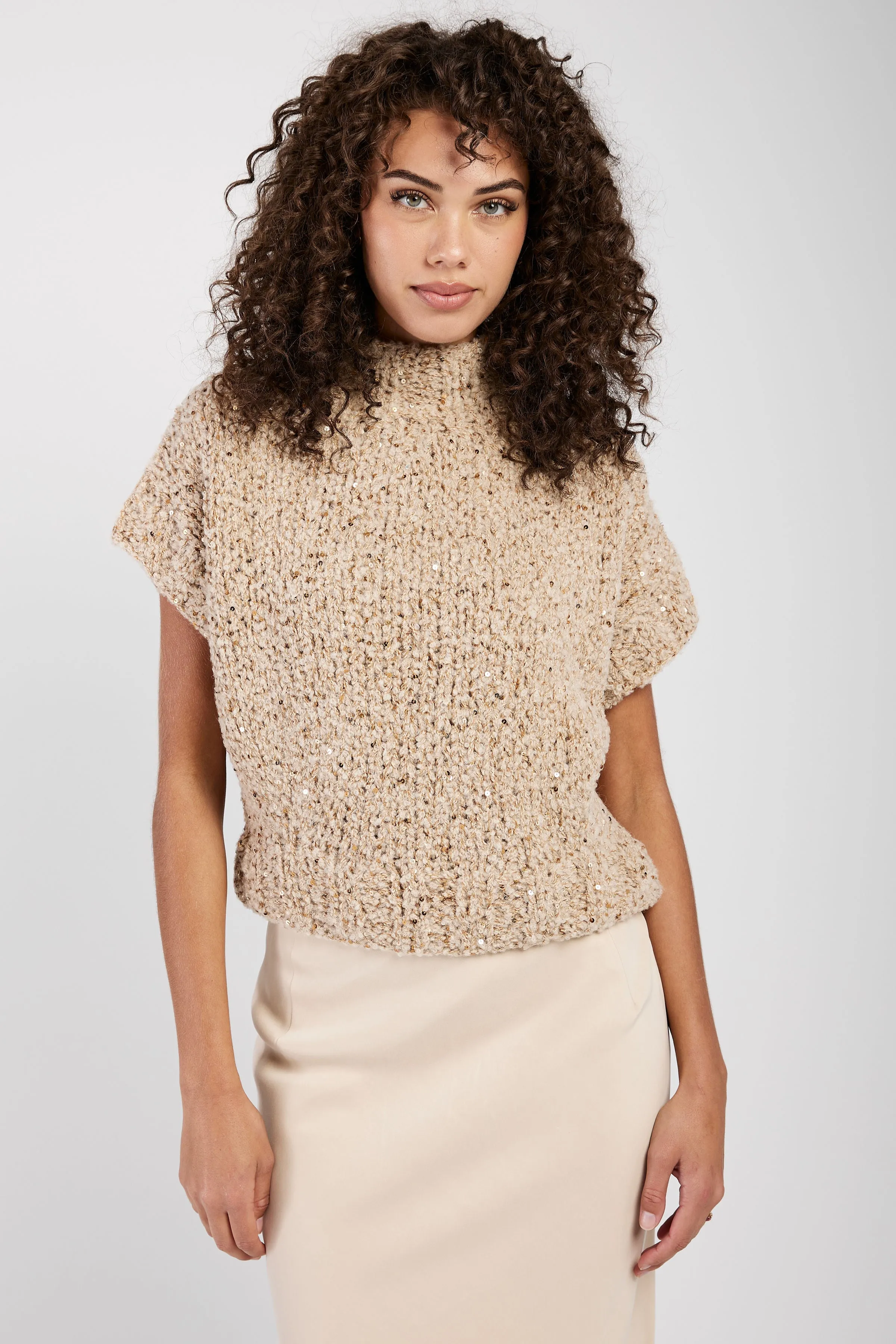 Cropped Knit Wool Sweater in Champagne