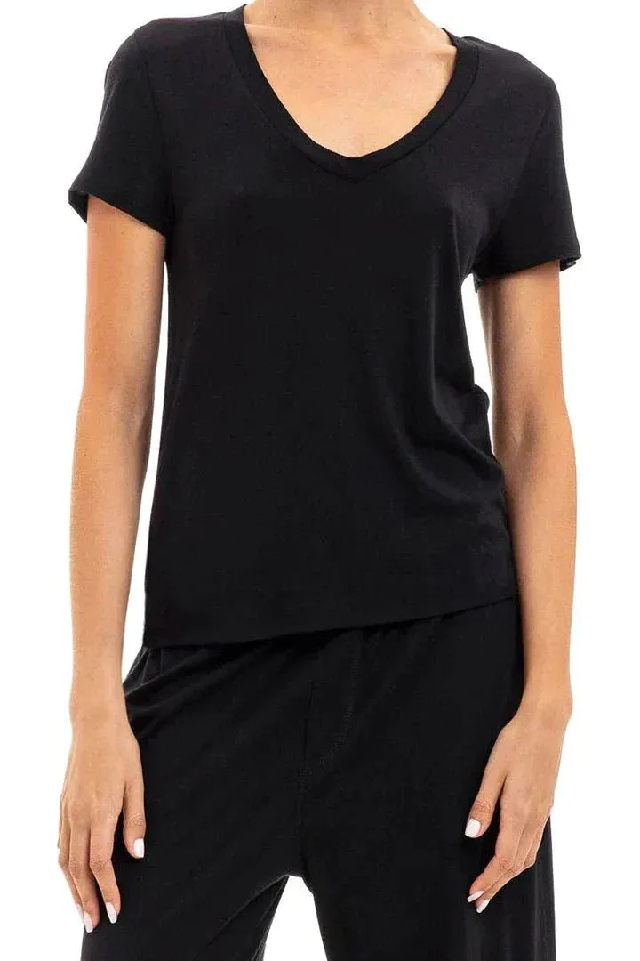 Eterne Vneck t-shirt black