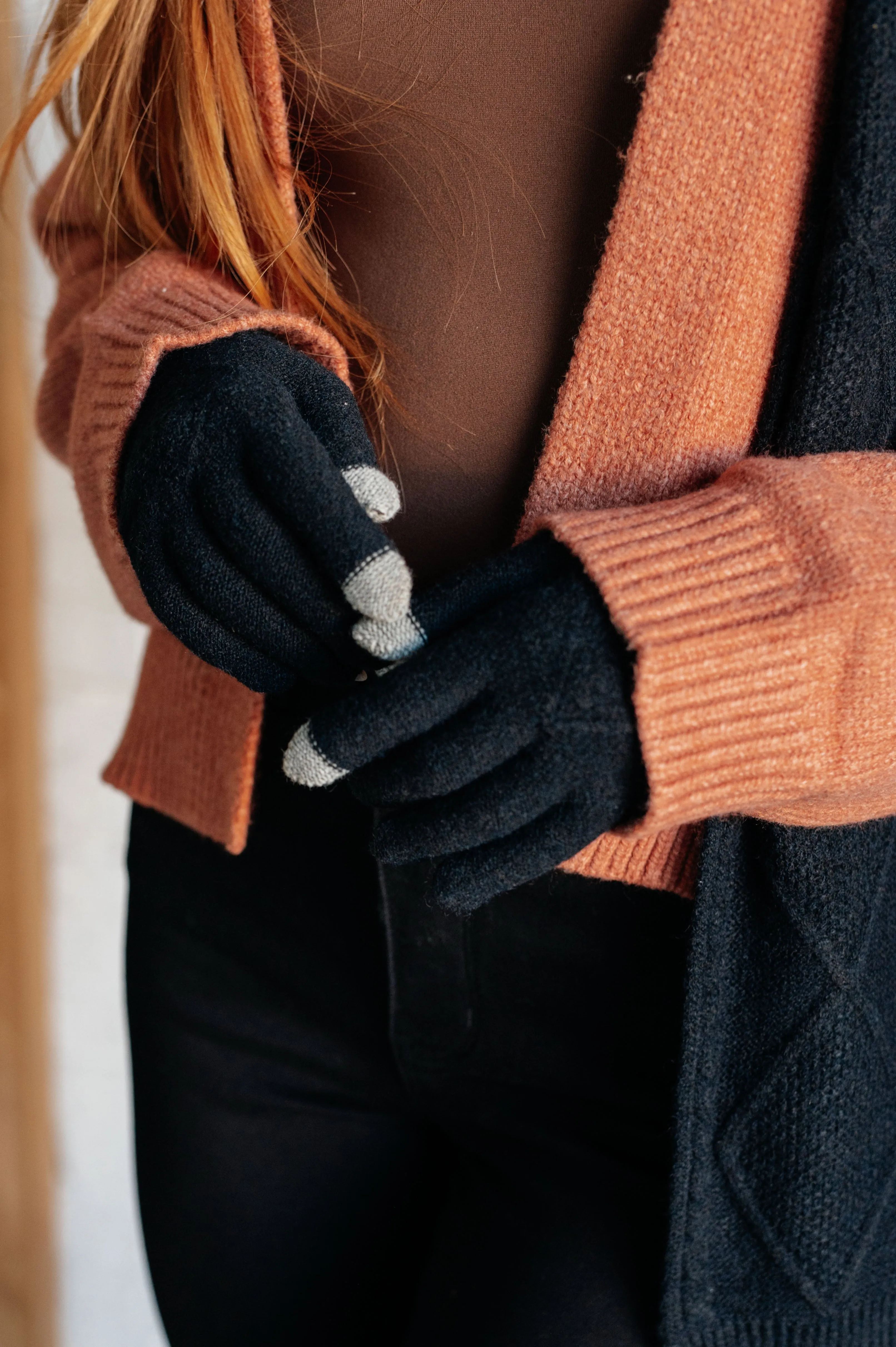 Jane Frost Beanie, Glove, and Scarf Set • Black