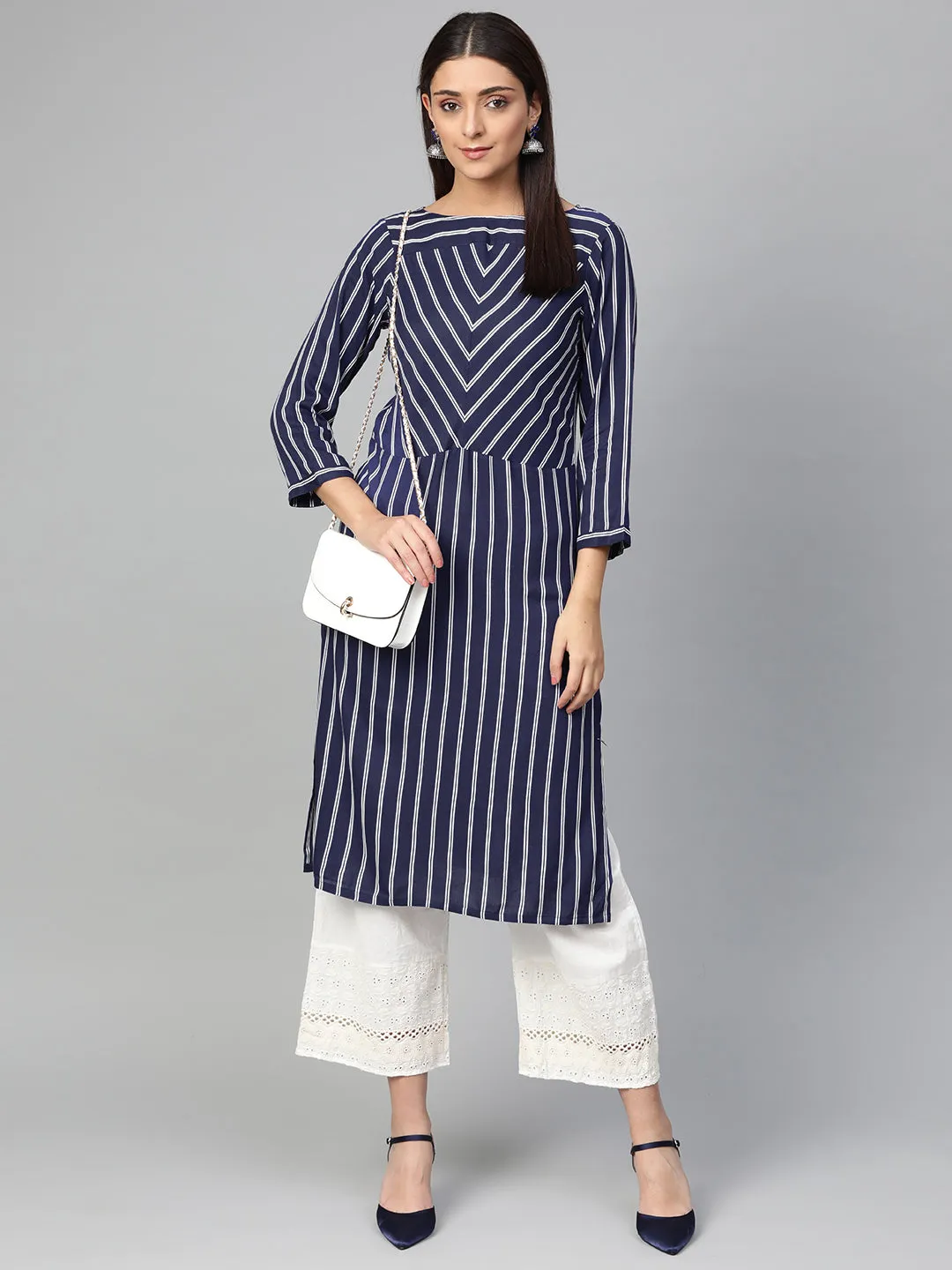 Jashvi Women Navy Blue & White Striped Straight Kurta