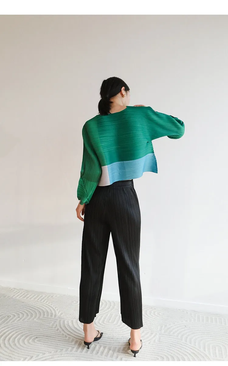 Miyake Pleated Color Block Round Neck Crop Top