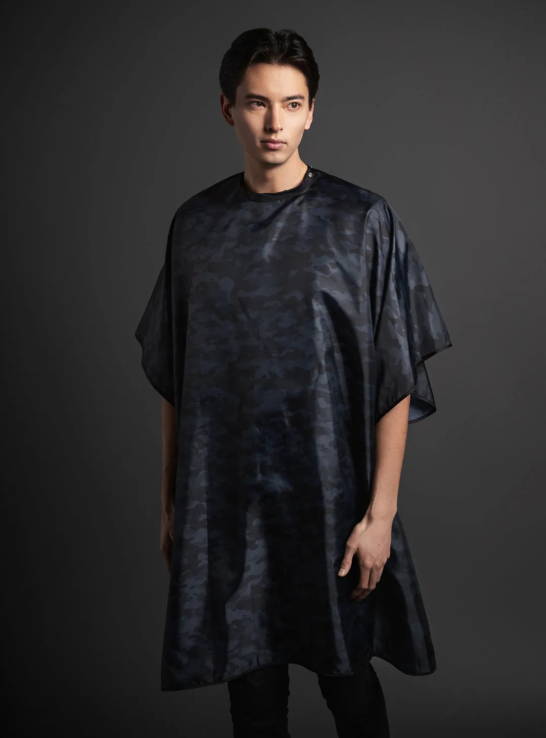 Premium Client Barber Cape - Black Camo