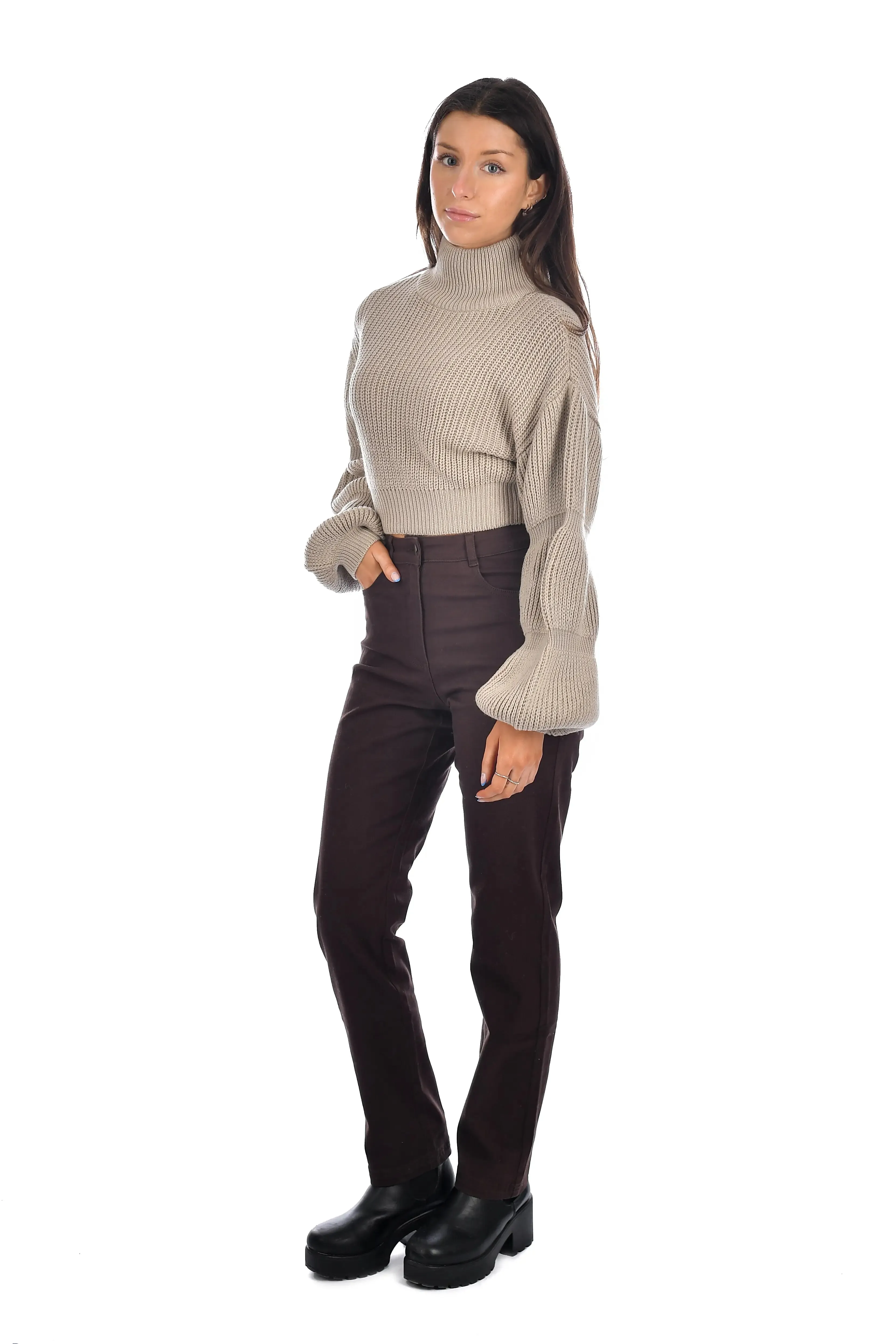 RDI Krystle Ruched Sleeve Crop Sweater