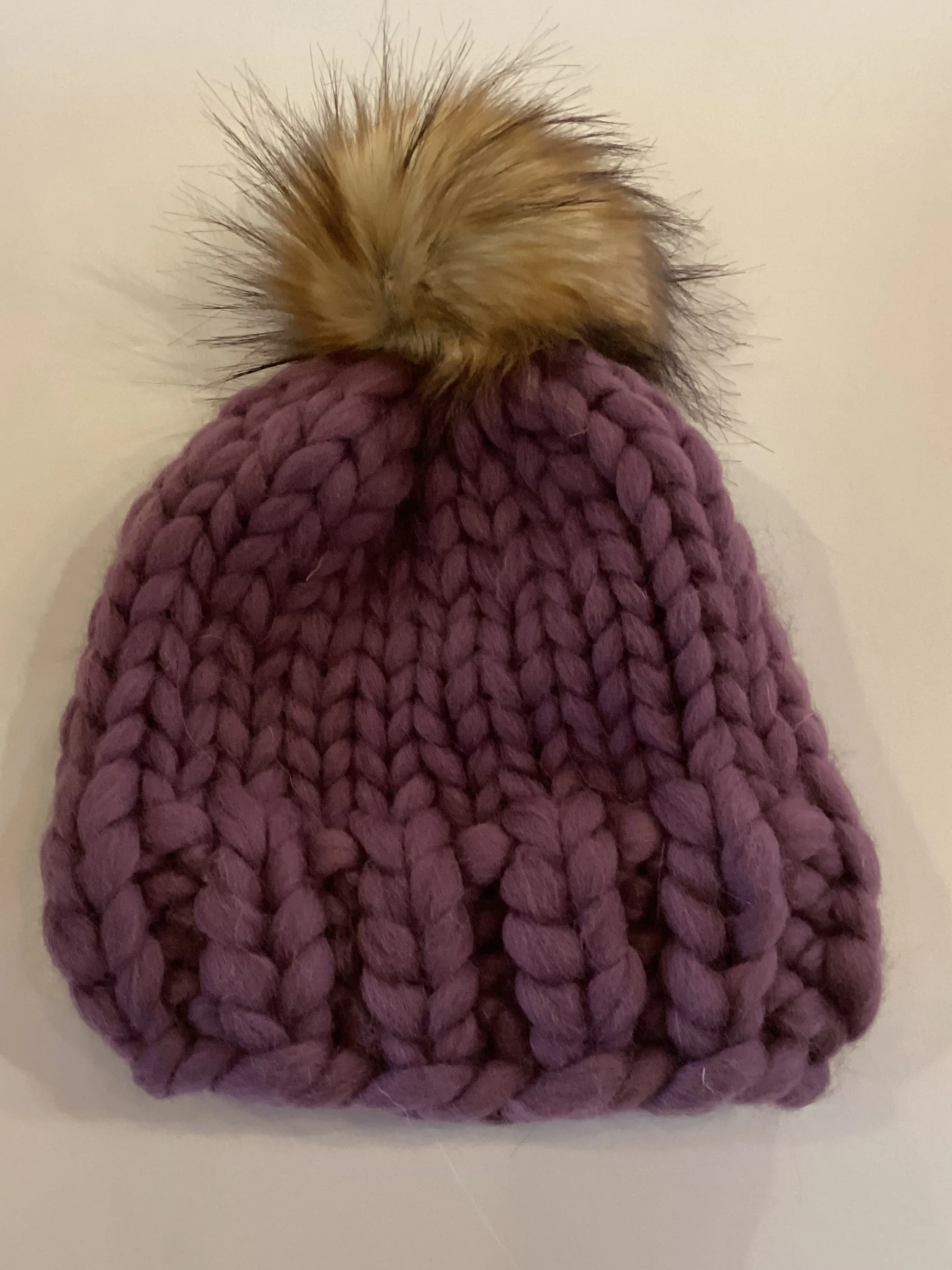 SC1-001 *Merino Wool Hat with Pom Pom