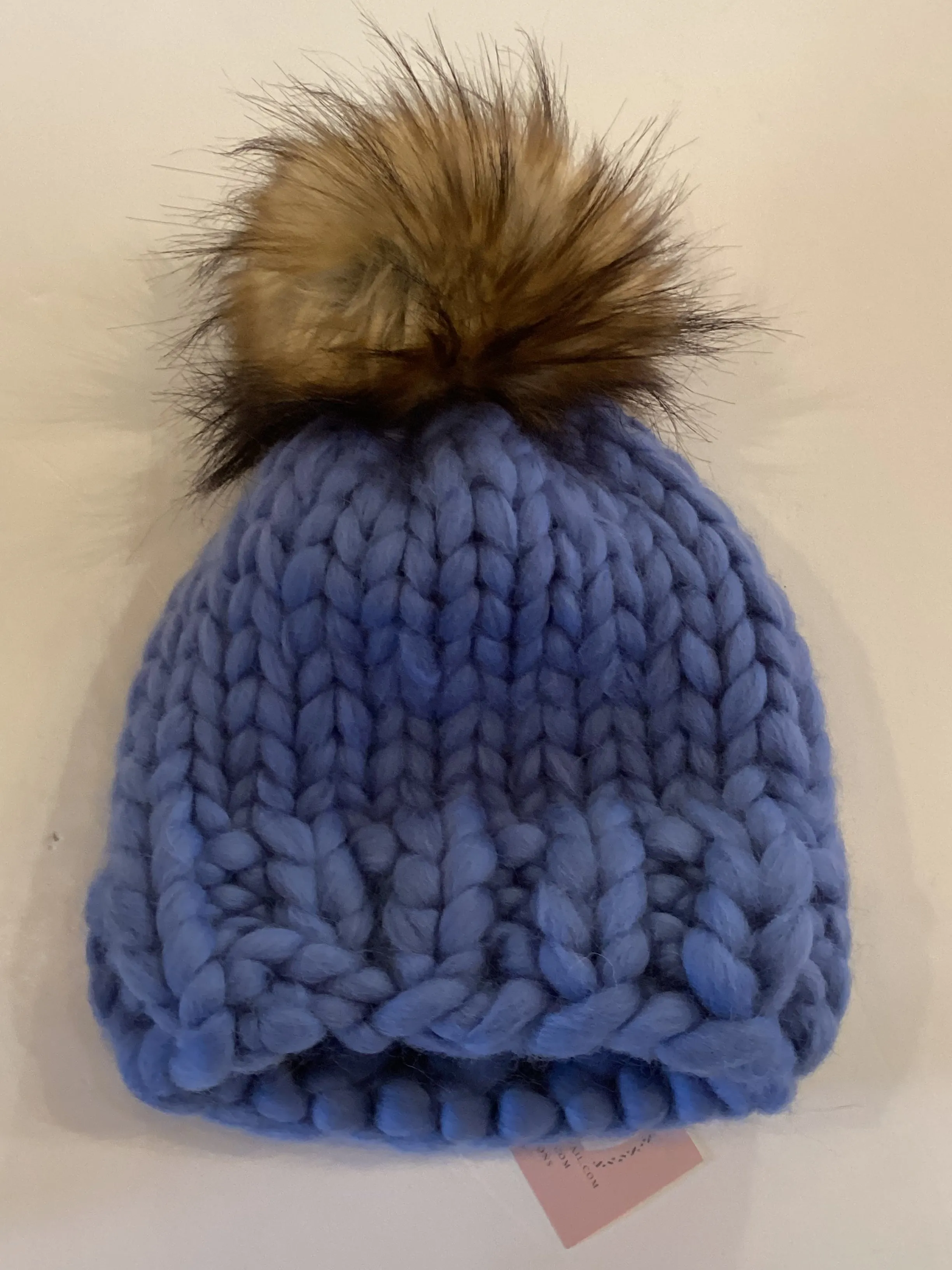 SC1-001 *Merino Wool Hat with Pom Pom