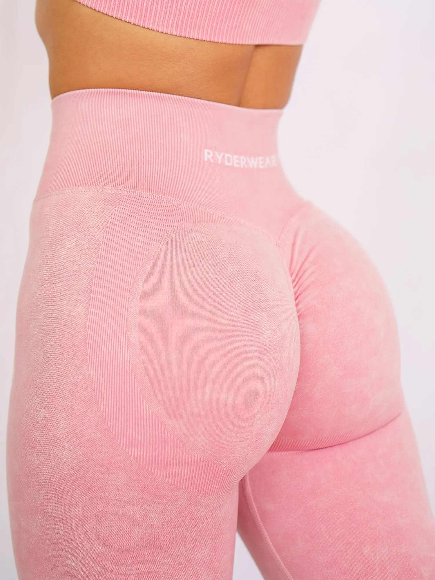 Stonewash Scrunch Seamless Leggings - Coral Stonewash