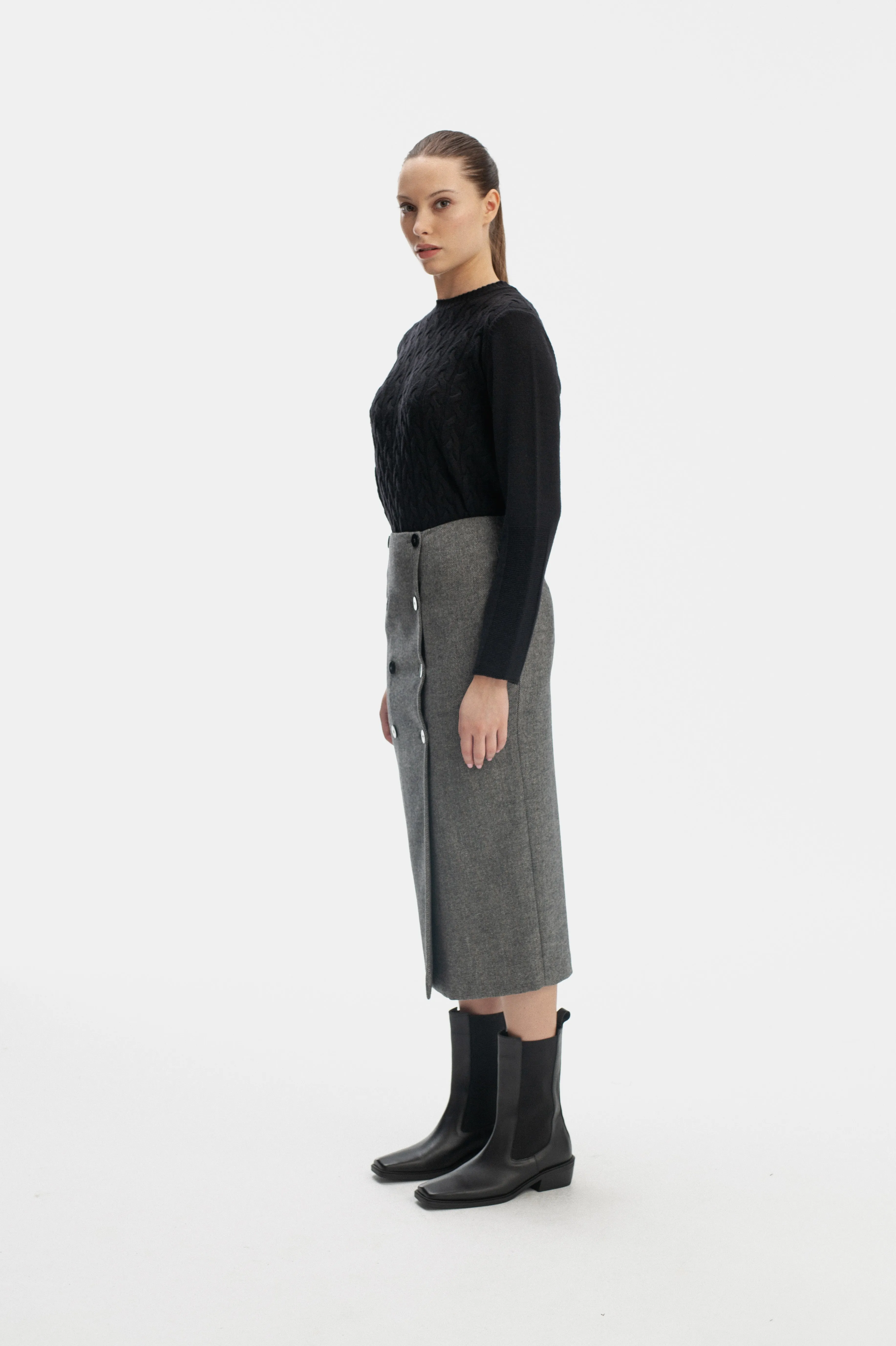 STRAIGHT SILHOUETTE GREY MIDI SKIRT