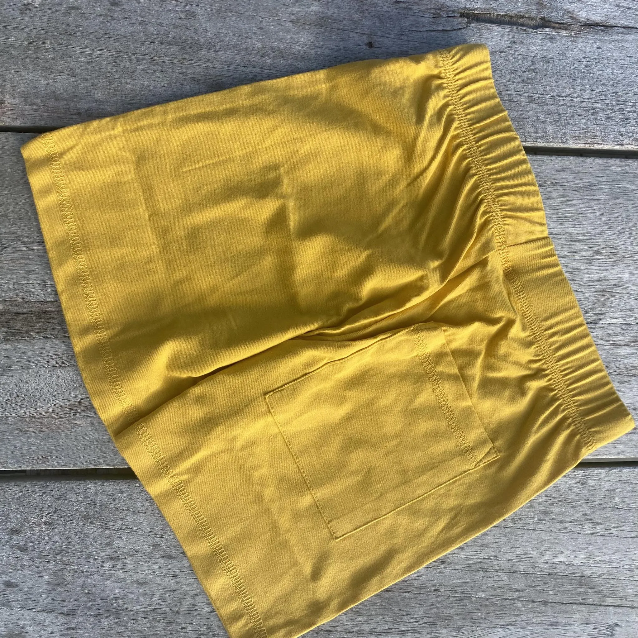 Sunset Gold/Kōura Shorts (4-6 years)