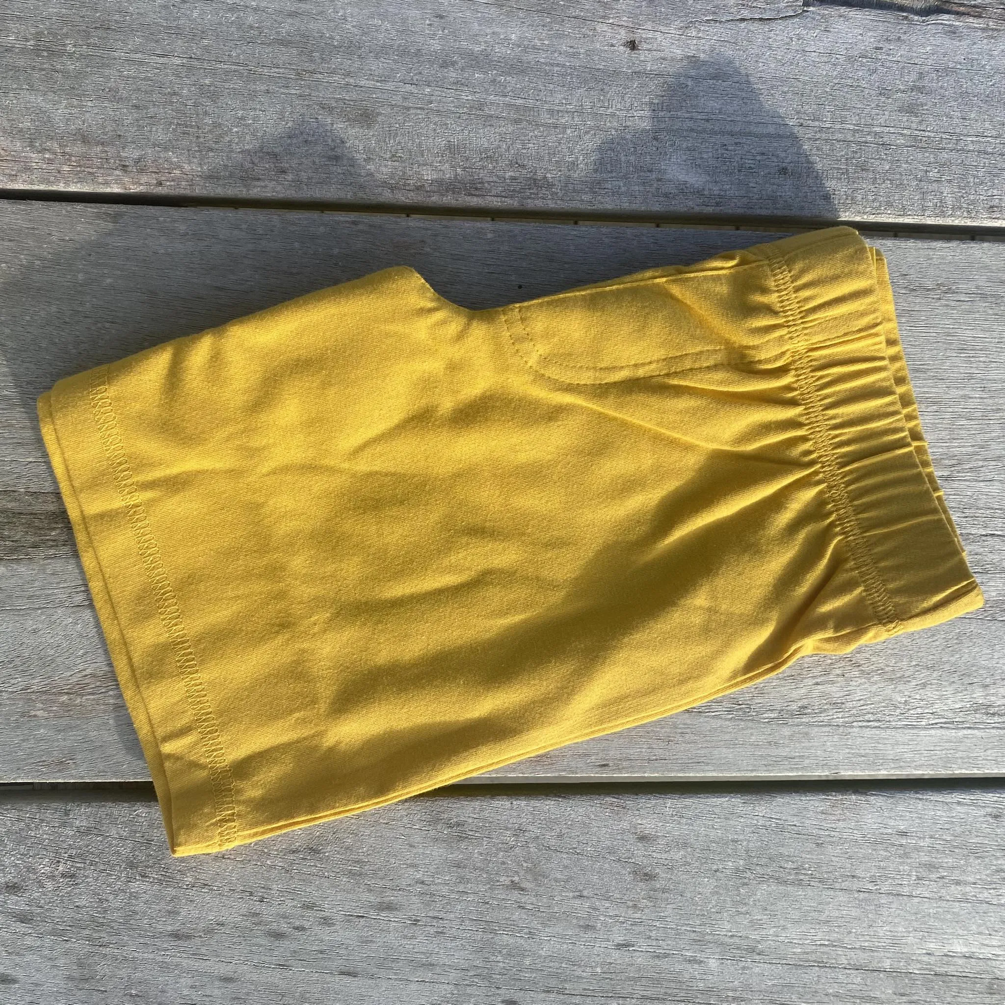 Sunset Gold/Kōura Shorts (4-6 years)