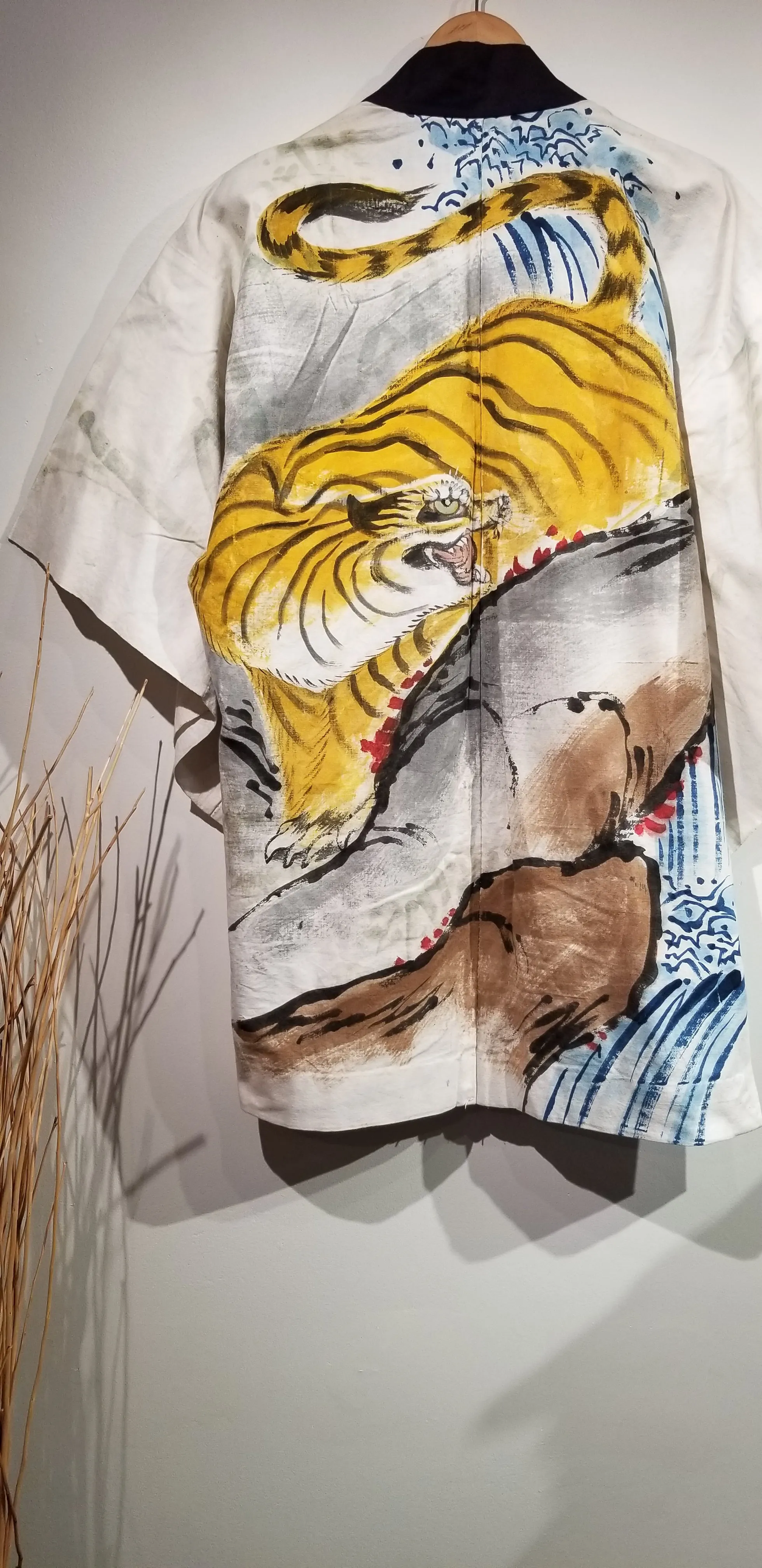 Vintage Hand-painted Tiger Hanten