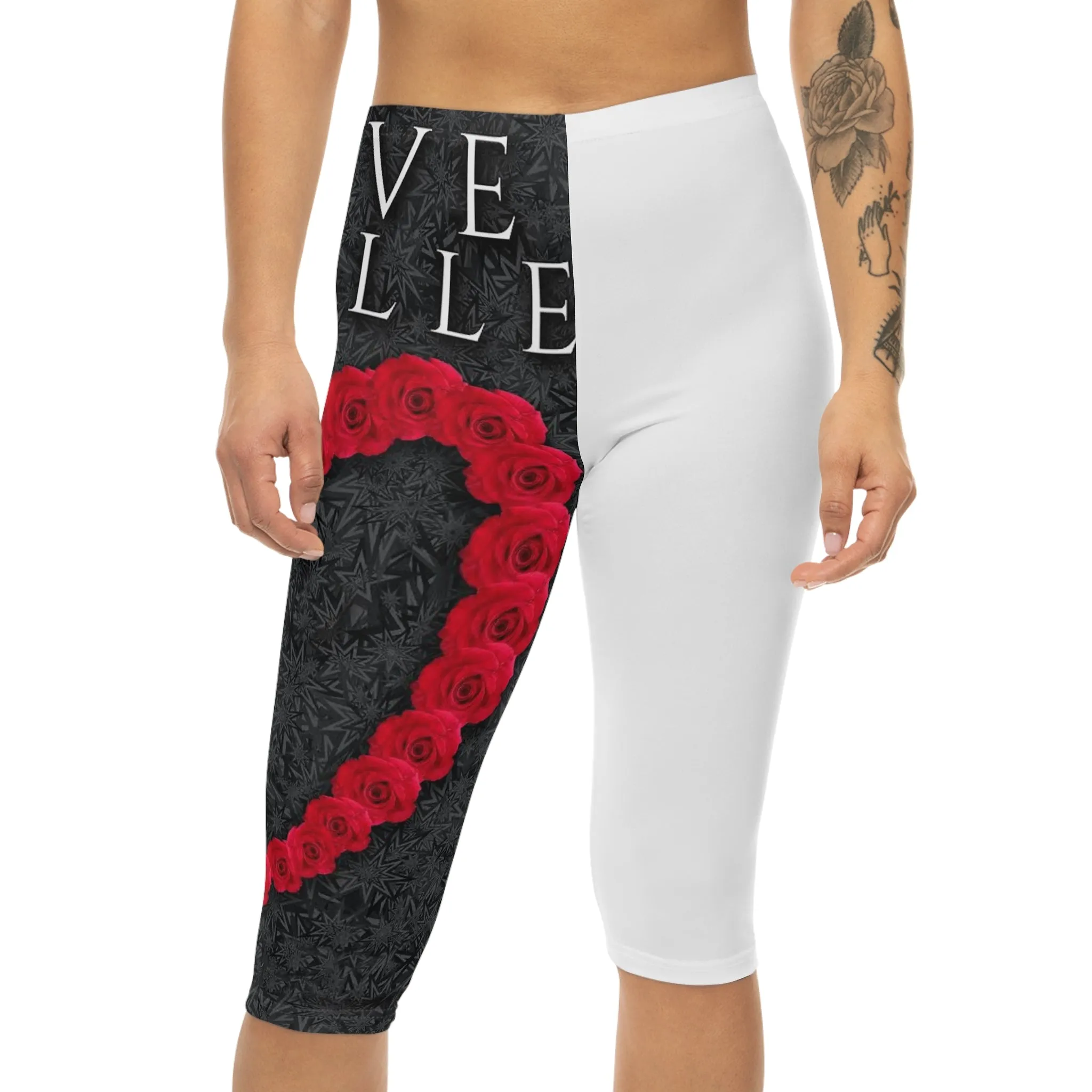 Women’s Capri Leggings (AOP)