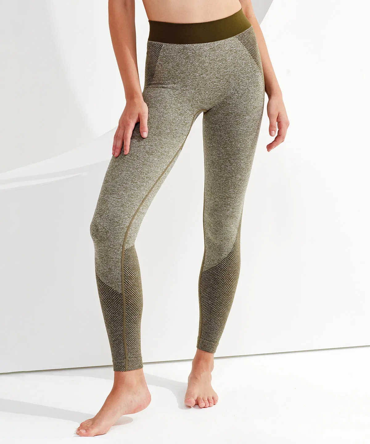 Womens TriDri® seamless 3D fit multi-sport sculpt leggings | Olive